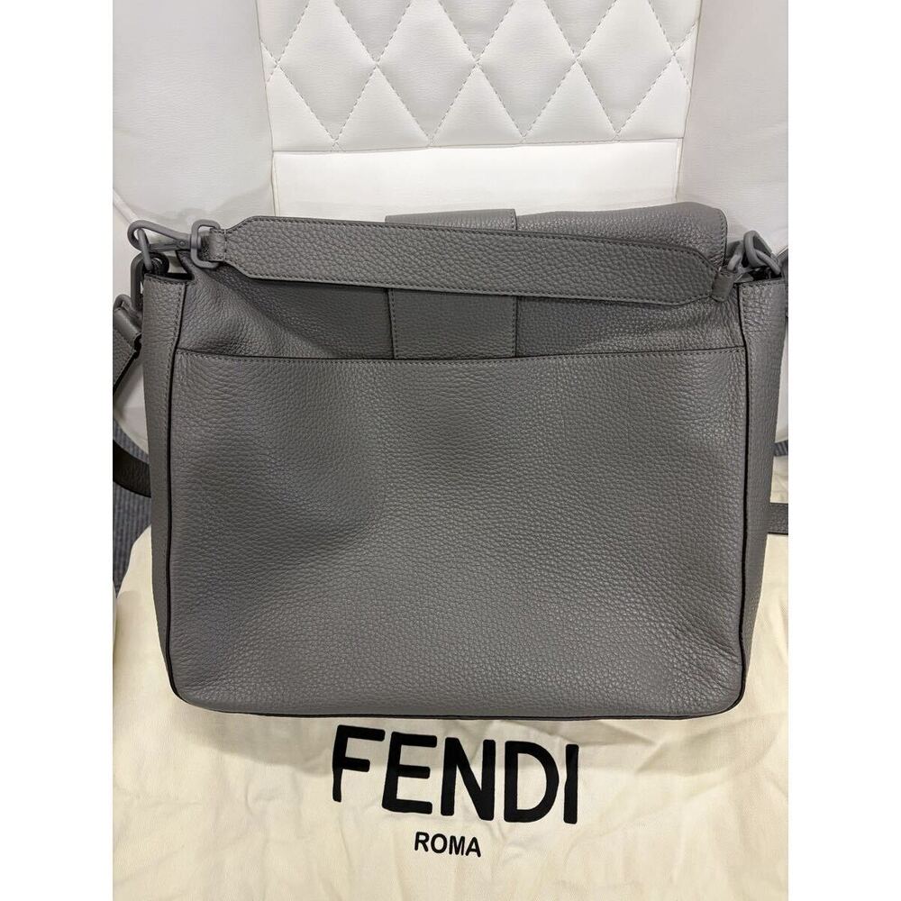 FENDI Baguette Messenger Bag Gray - Picture 3 of 10